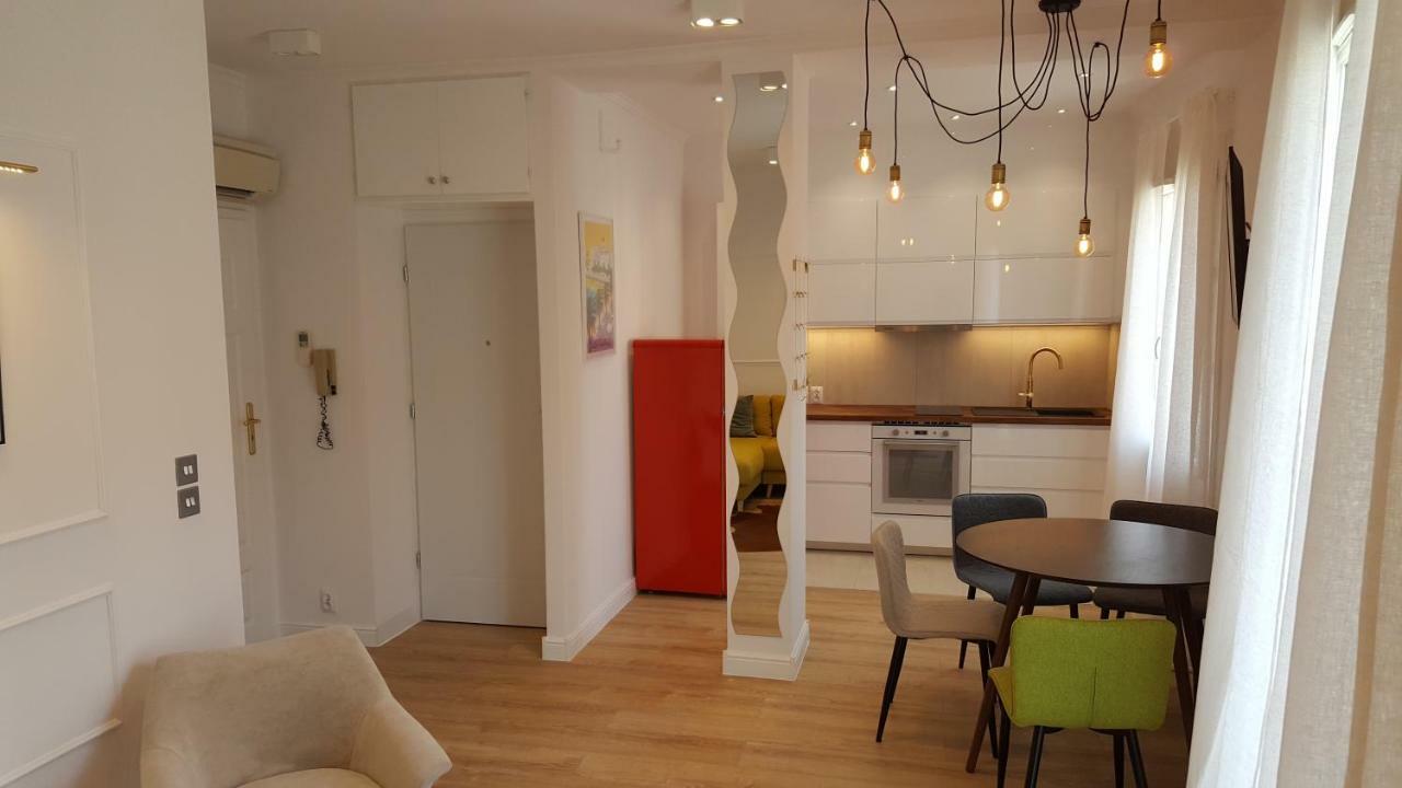 123 Sadi Carnot, Classe 2 Etoiles Сен-Рафаель Екстер'єр фото