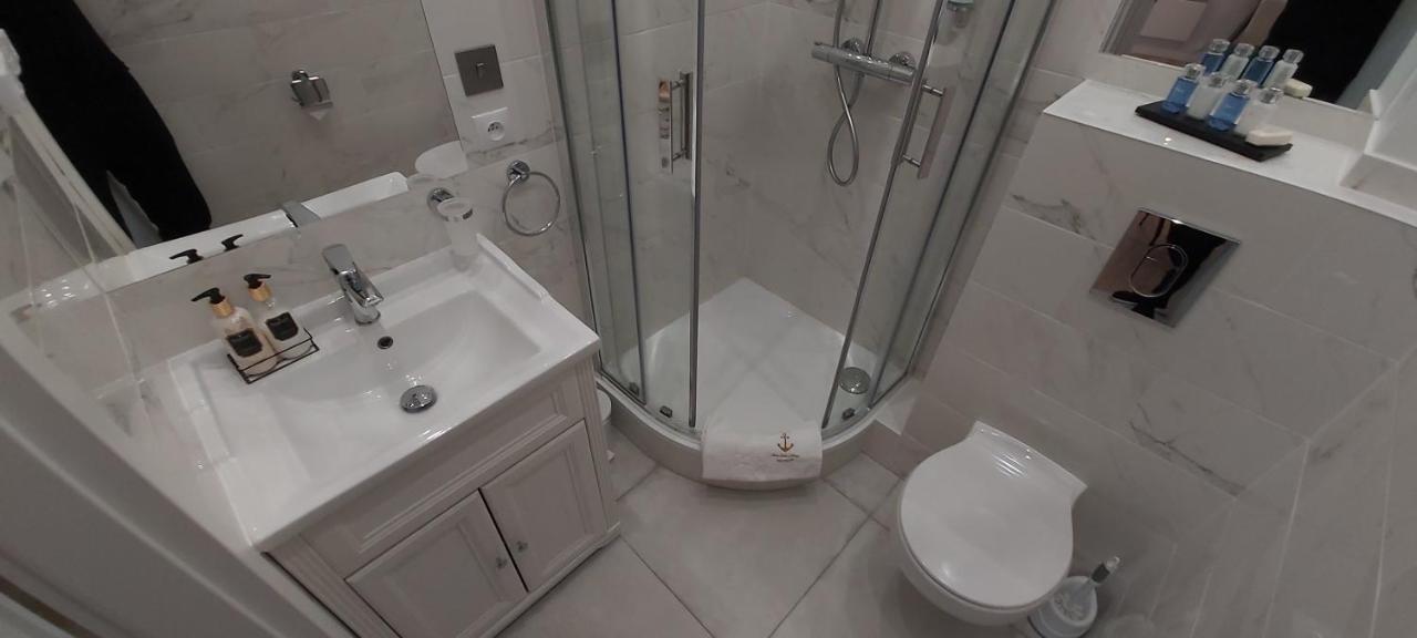 123 Sadi Carnot, Classe 2 Etoiles Сен-Рафаель Екстер'єр фото